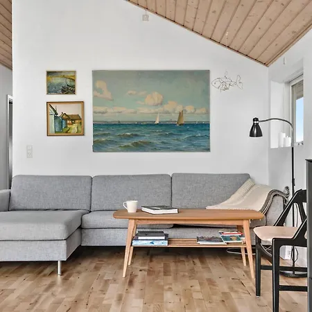 Beautiful In With Kitchen *